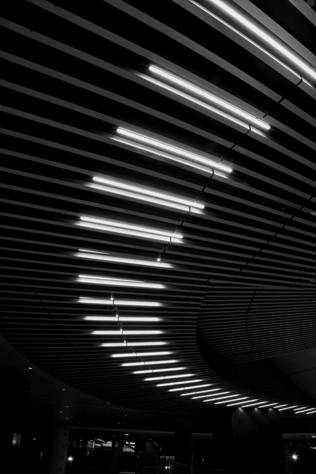 Linear lights